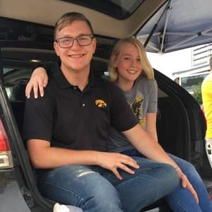 Meet your Posher, Austin